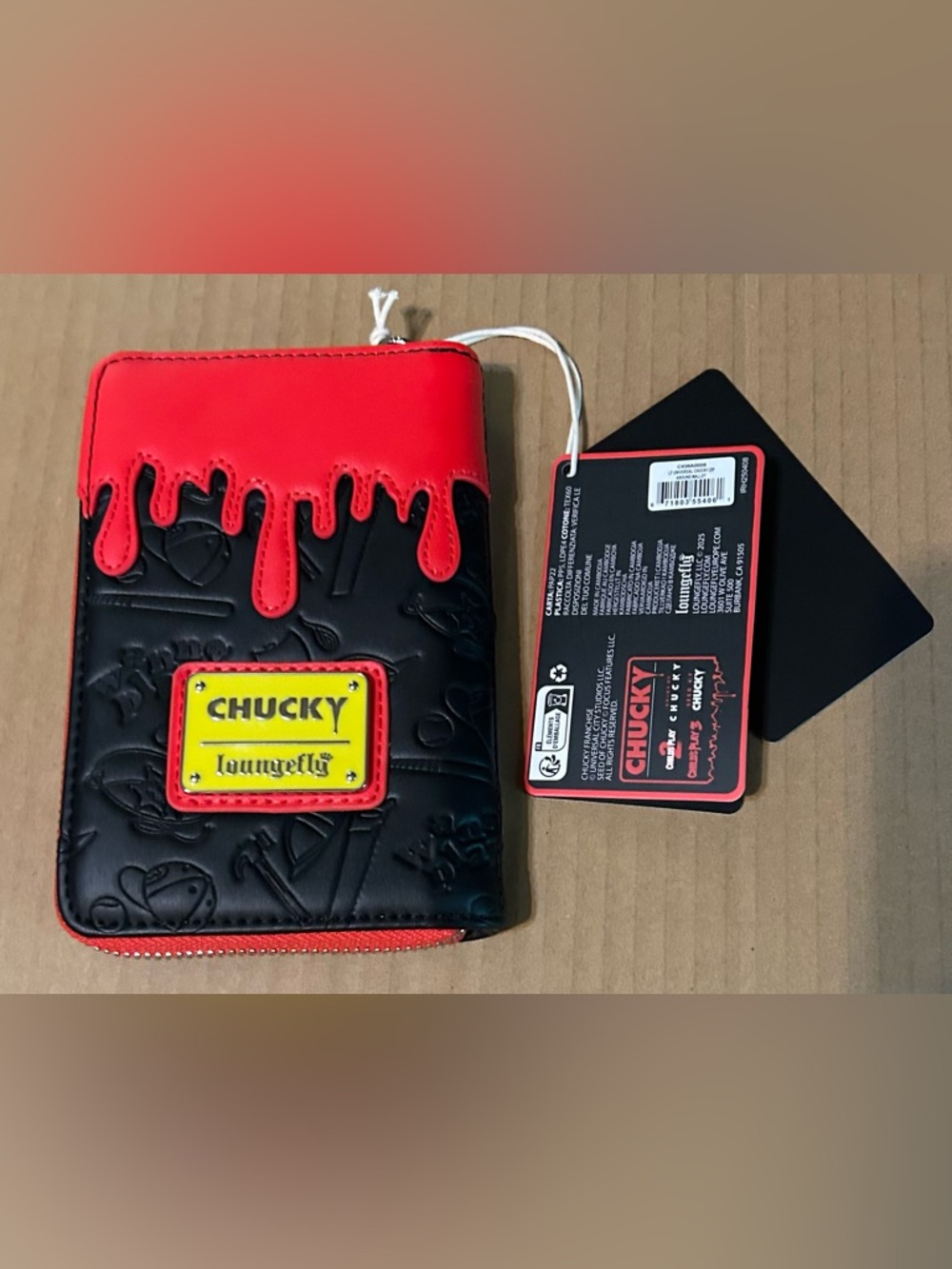 Loungefly Hard Tag NWT Chucky Zip Wallet - Black, Red, Yellow - Picture 3 of 5
